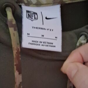 Nike Therma-Fit Camouflage Hoodie